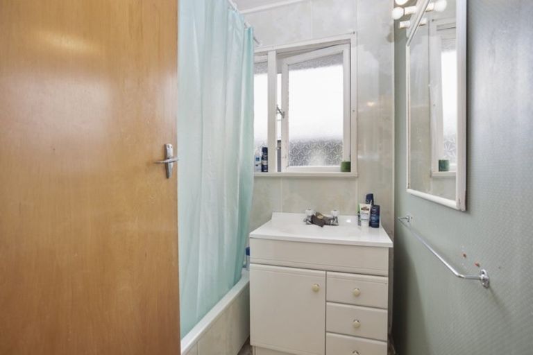 Photo of property in 34 Lothian Crescent, Strathern, Invercargill, 9812