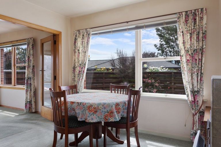 Photo of property in 9 Douglas Road, Amberley, 7410