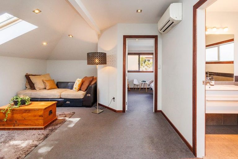 Photo of property in 181a Fitzherbert Avenue, West End, Palmerston North, 4410