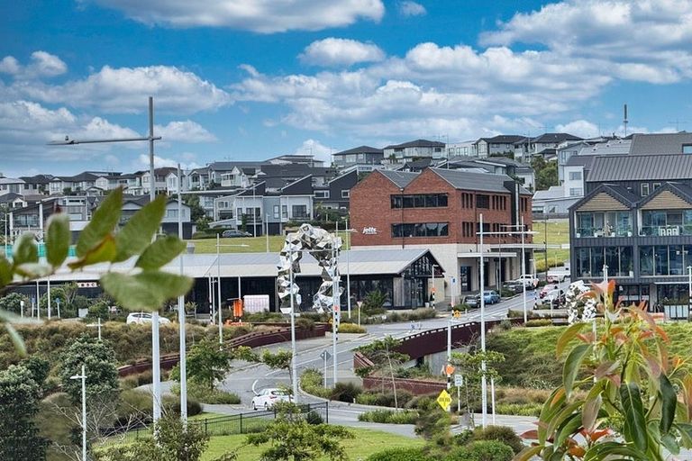 Photo of property in 5 Keel Street, Long Bay, Auckland, 0630