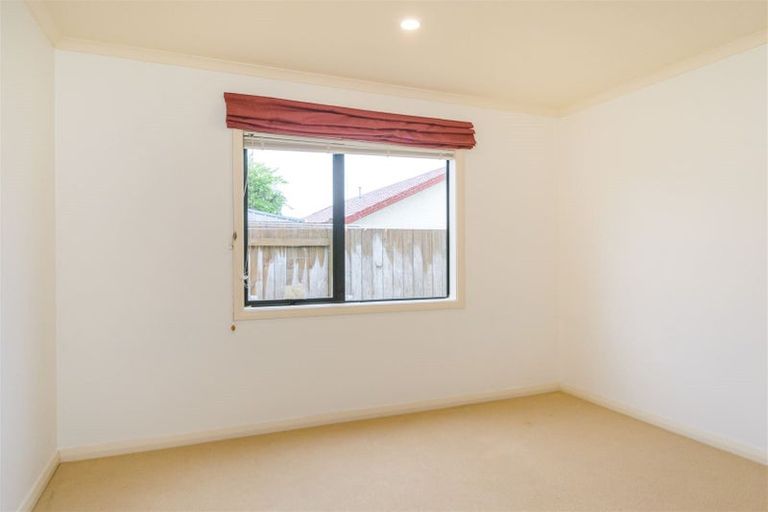 Photo of property in 3 Virginia Grove, Milson, Palmerston North, 4414
