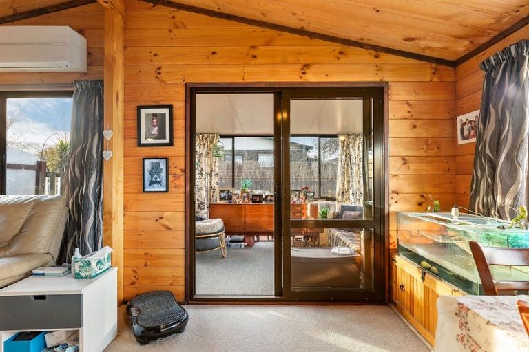 Photo of property in 2 Bruce Street, Cromwell, 9310