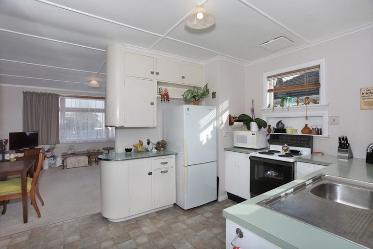 Photo of property in 31 Lower High Street, Marton, 4710