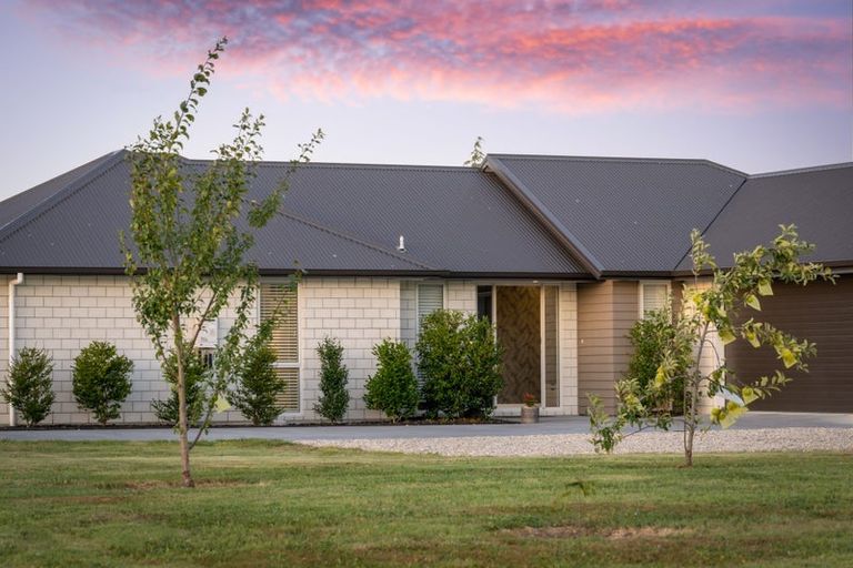 Photo of property in 15b Lowe Road, Rukuhia, Hamilton, 3282