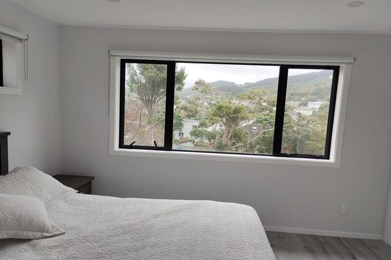 Photo of property in 4 Turkington Street, Tawa, Wellington, 5028