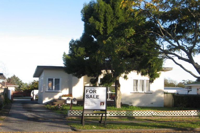 Photo of property in 2/14 Martin Road, Manurewa, Auckland, 2102