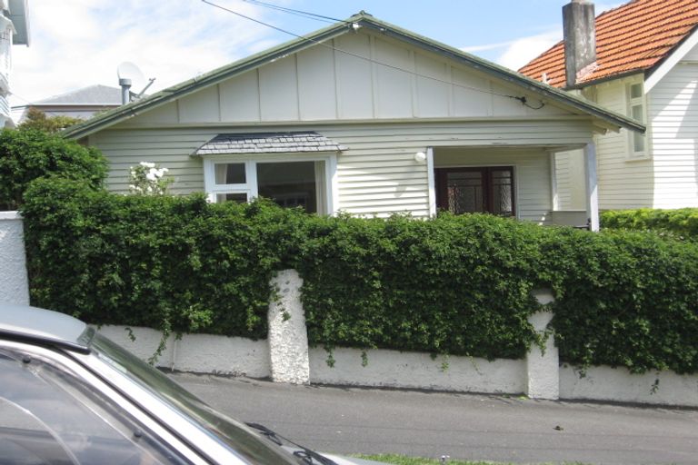 Photo of property in 13 Waitoa Road, Hataitai, Wellington, 6021