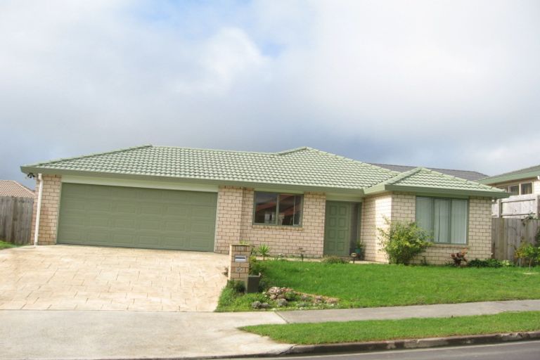 Photo of property in 3 Norman Close, The Gardens, Auckland, 2105