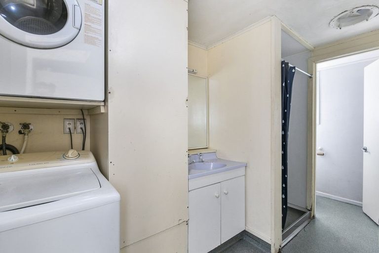 Photo of property in 100 Dundas Street, North Dunedin, Dunedin, 9016