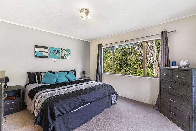Photo of property in 30 Whanake Street, Titahi Bay, Porirua, 5022