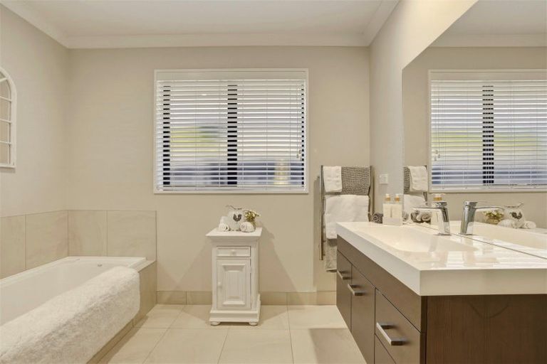 Photo of property in 11 Wyllie Place, Amberley, 7410