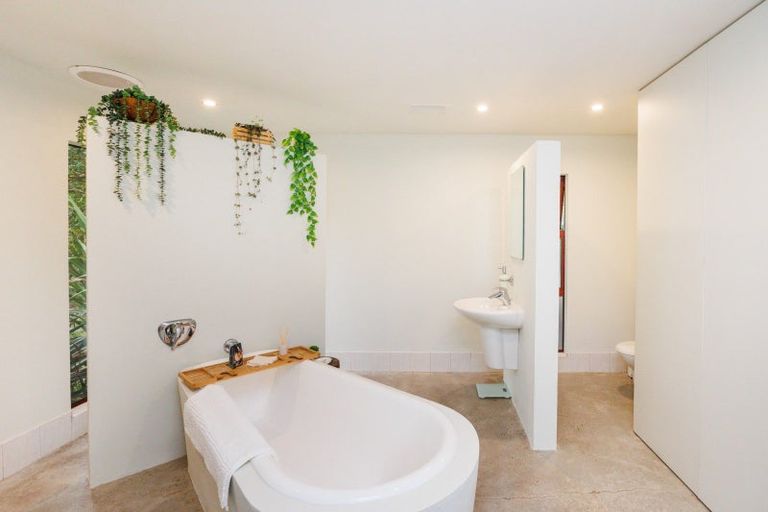 Photo of property in 631 Pahiatua Aokautere Road, Aokautere, Palmerston North, 4471