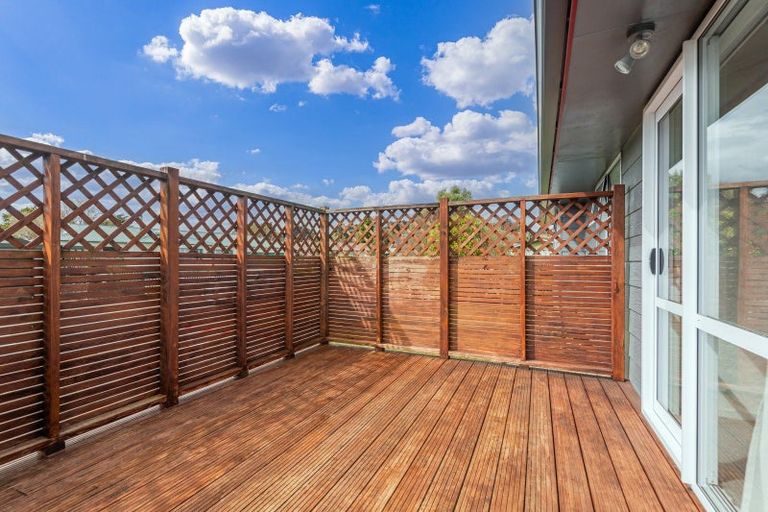 Photo of property in 9 Maire Street, Pahiatua, 4910