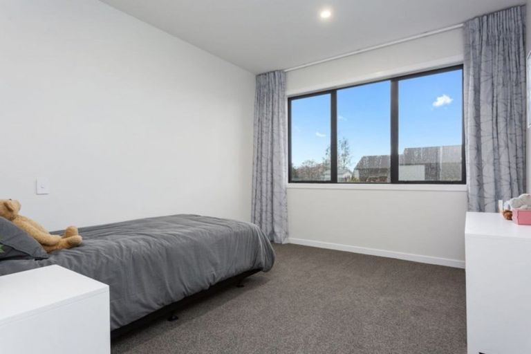 Photo of property in 23 Monarch Park Lane, Leamington, Cambridge, 3432