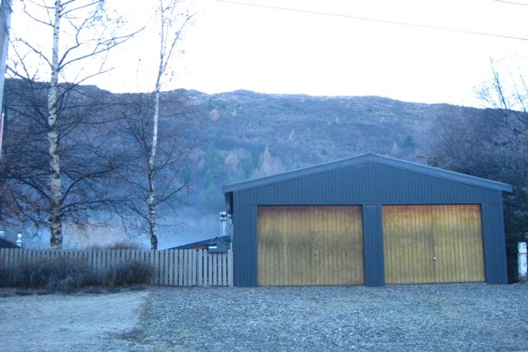 Photo of property in 7 Devon Street, Arrowtown, 9302