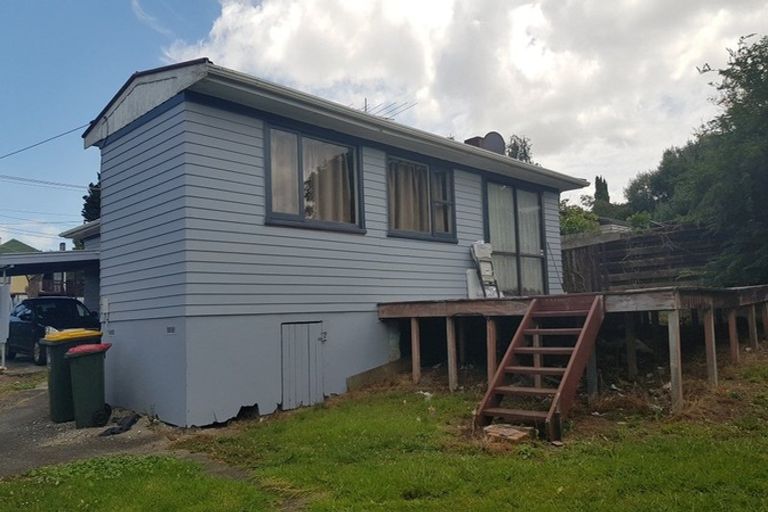 Photo of property in 4 Fields Road, Manurewa, Auckland, 2102