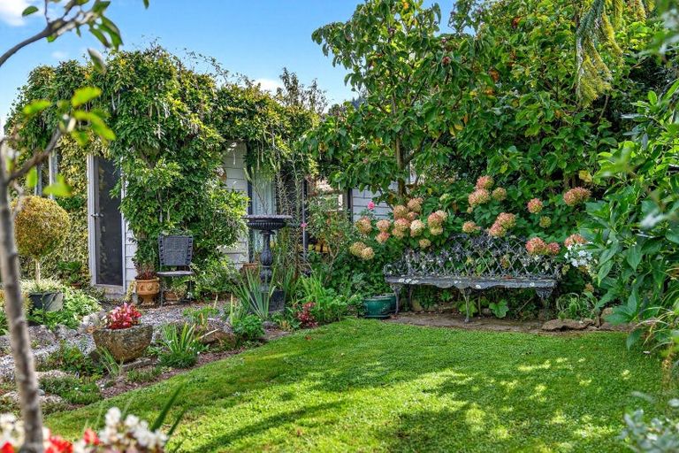 Photo of property in 95 Watt Street, Featherston, 5710