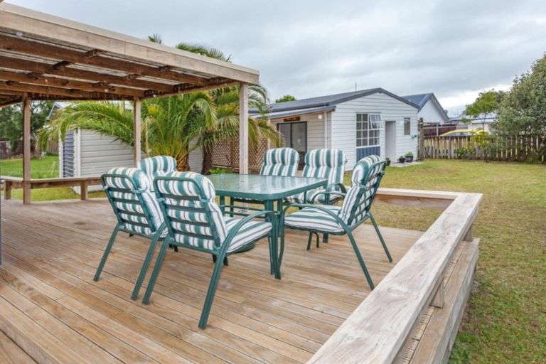 Photo of property in 109 Hampton Road, Whangamata, 3620