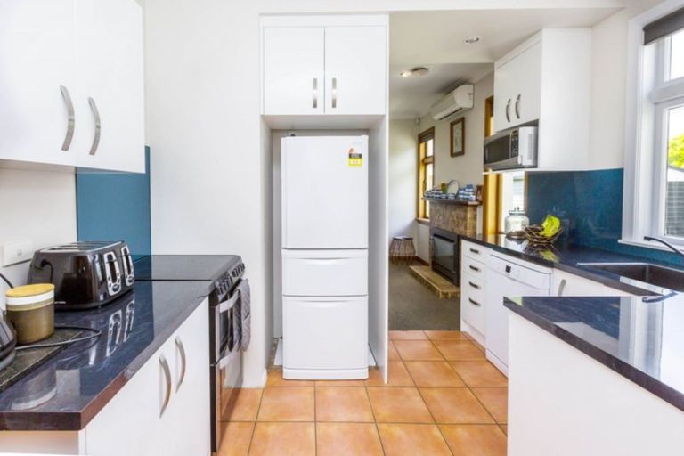 Photo of property in 276a Fergusson Drive, Heretaunga, Upper Hutt, 5018