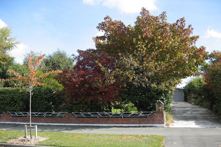 Photo of property in 21 Hounslow Street, Ilam, Christchurch, 8041