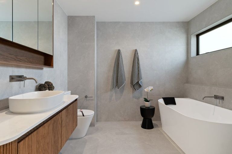 Photo of property in 57 Ladies Mile, Manly, Whangaparaoa, 0930