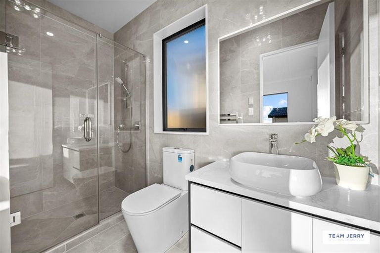 Photo of property in 233 Murphys Road, Flat Bush, Auckland, 2019