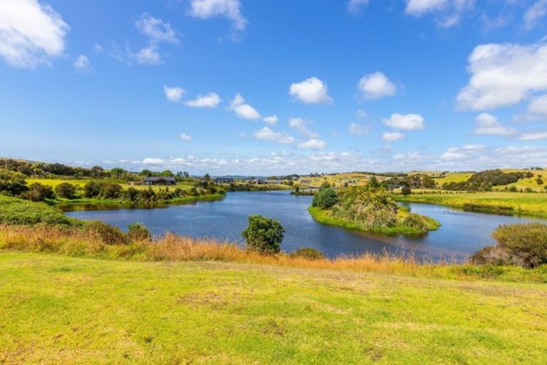 Photo of property in 34 Woodleigh Lane, Mangawhai, 0573