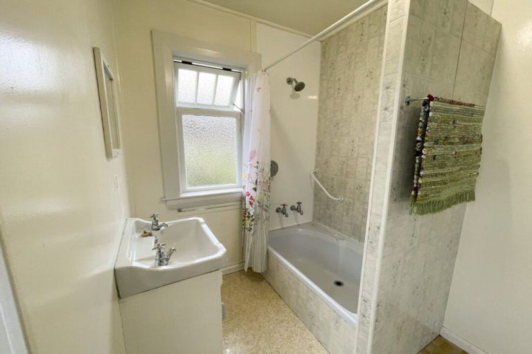 Photo of property in 27 Victory Street, Reefton, 7830