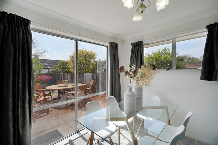 Photo of property in 20 Chadlington Street, Parklands, Christchurch, 8083