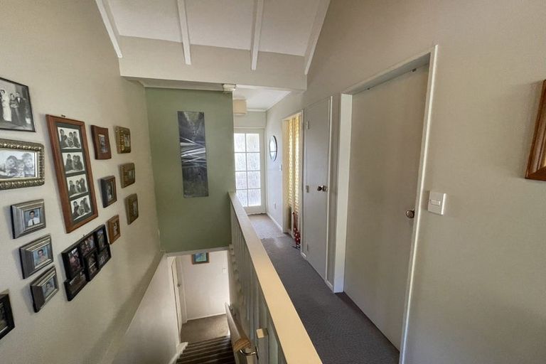 Photo of property in 17b Lynmouth Avenue, Karori, Wellington, 6012