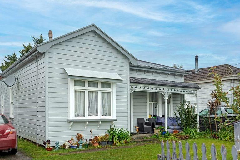 Photo of property in 19 Harris Street, Kaiti, Gisborne, 4010