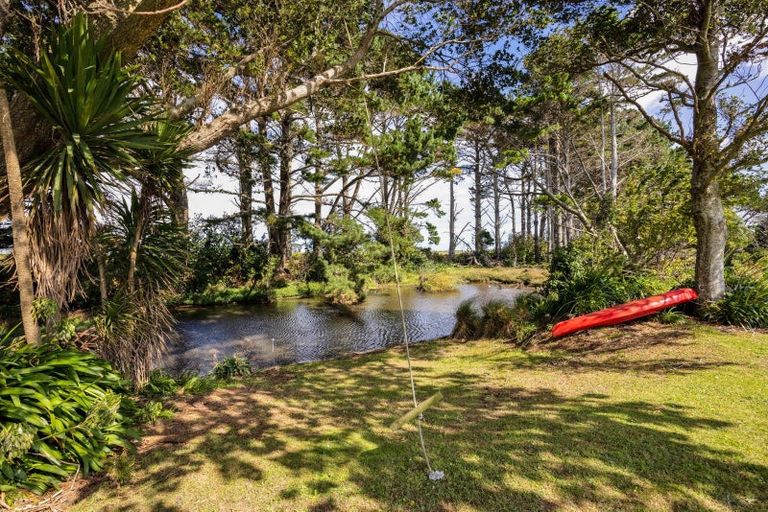 Photo of property in 160 Upper Kina Road, Oaonui, Opunake, 4681