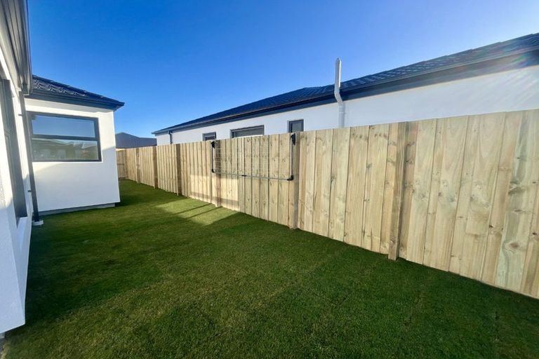 Photo of property in 4 Riroriro Lane, Halswell, Christchurch, 8025