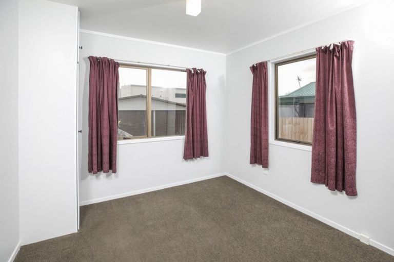 Photo of property in 24 Jasmine Avenue, Dinsdale, Hamilton, 3204