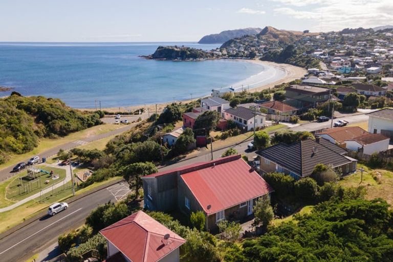 Photo of property in 55 Tireti Road, Titahi Bay, Porirua, 5022