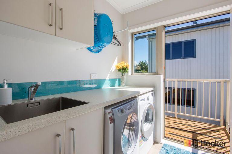 Photo of property in 21 Brighton Road, Waihi Beach, 3611