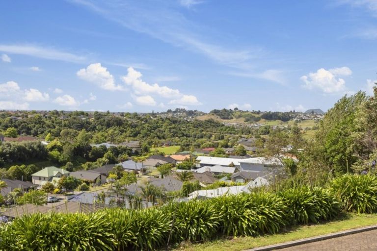 Photo of property in 51 Hallmark Rise, Bethlehem, Tauranga, 3110