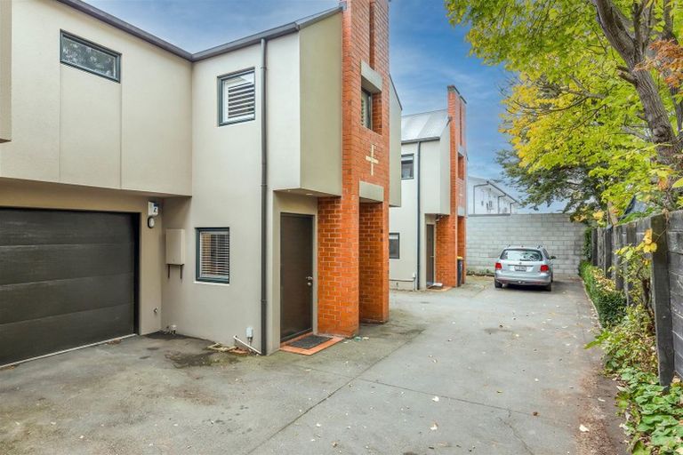 Photo of property in 4/56 Hewitts Road, Merivale, Christchurch, 8014