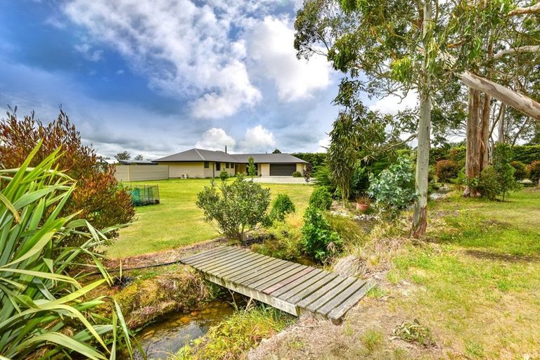 Photo of property in 1664a Hoskyns Road, Kirwee, Darfield, 7571