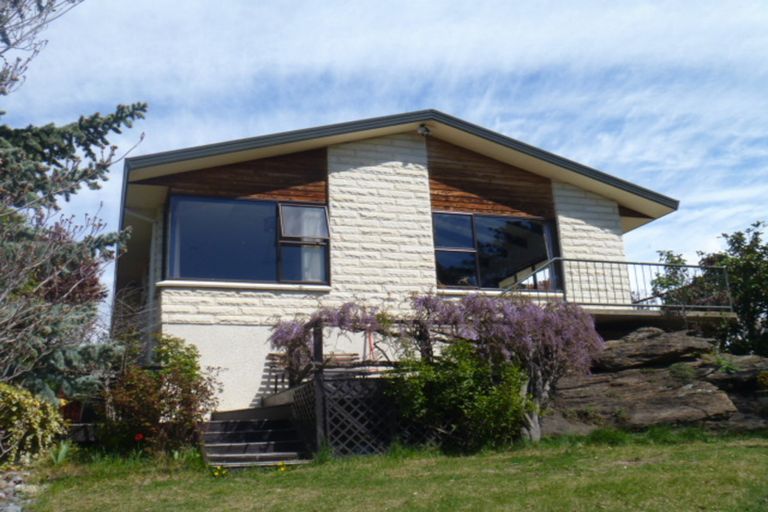 Photo of property in 1 Kamaka Crescent, Bridge Hill, Alexandra, 9320