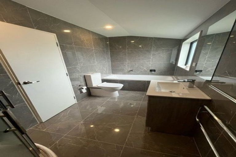 Photo of property in 4a Geordie Street, Henderson, Auckland, 0612