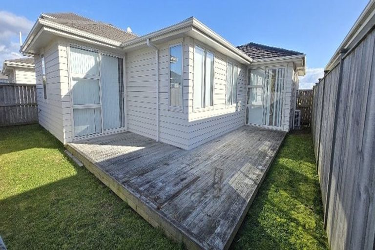 Photo of property in 3 Kanono Road, Takanini, 2110