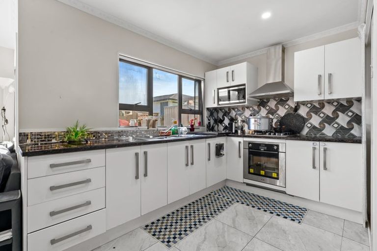 Photo of property in 11b Lochinver Road, Papatoetoe, Auckland, 2025