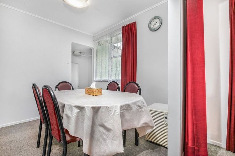 Photo of property in 541 Massey Road, Mangere, Auckland, 2022