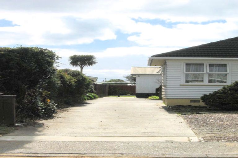 Photo of property in 1/45 Sutton Crescent, Papakura, 2110