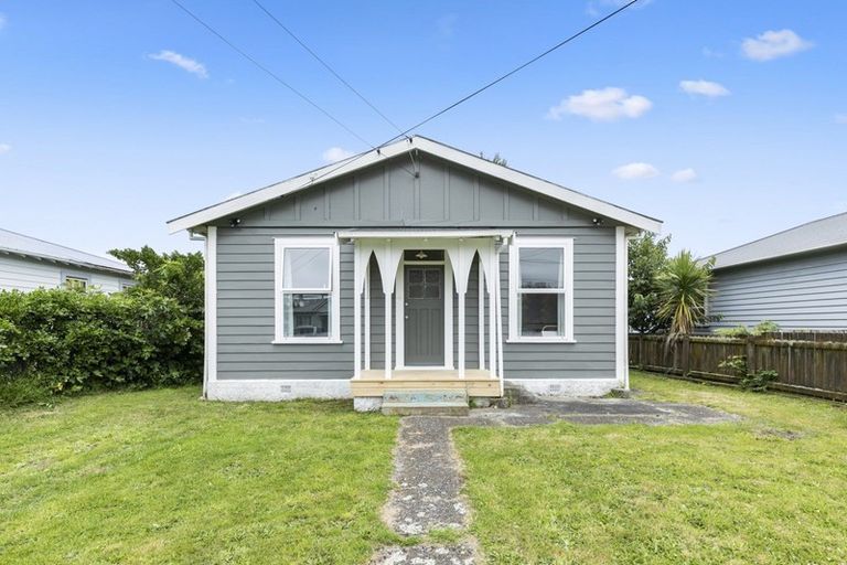 Photo of property in 50 York Street, Moera, Lower Hutt, 5010