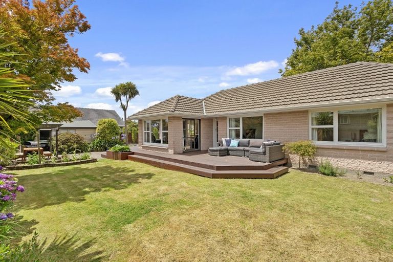 Photo of property in 360 Harewood Road, Bishopdale, Christchurch, 8053