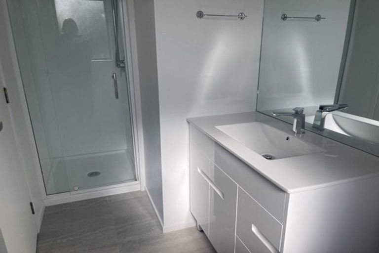 Photo of property in 1/18 Ross Martin Court, Conifer Grove, Takanini, 2112