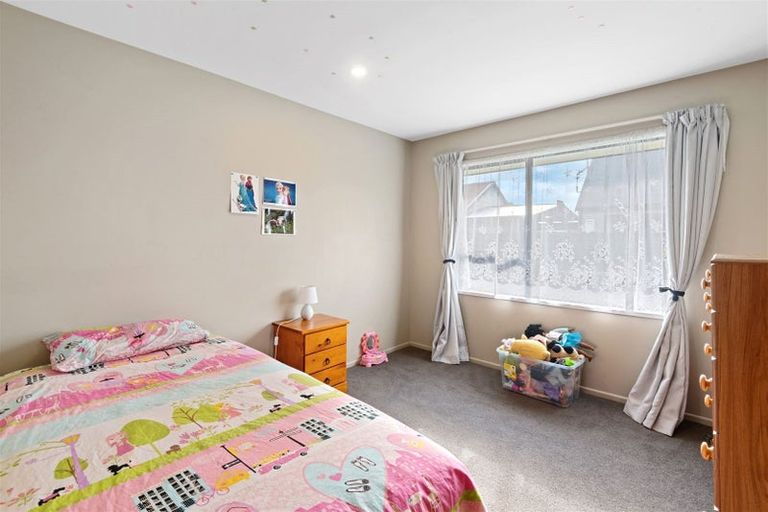 Photo of property in 23 Westfield Avenue, Templeton, Christchurch, 8042