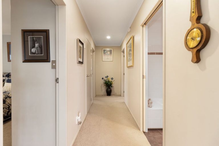 Photo of property in 285 Vaughan Road, Owhata, Rotorua, 3010